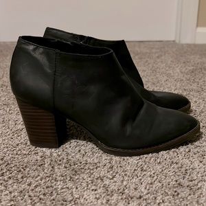 Lucky Brand Booties Size 8
